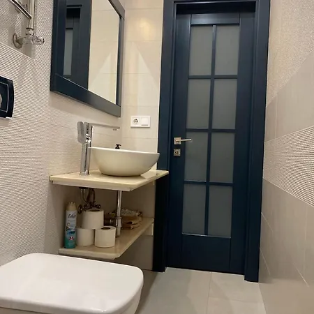 Lvapart вул ковжуна 2 кім ізол кухня студія звітні документи Апартаменты *