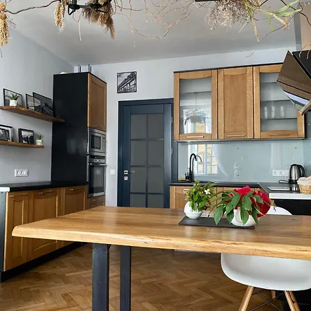 Lvapart вул ковжуна 2 кім ізол кухня студія звітні документи