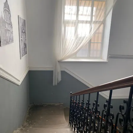 Lägenhet Lvapart вул ковжуна 2 кім ізол кухня студія звітні документи