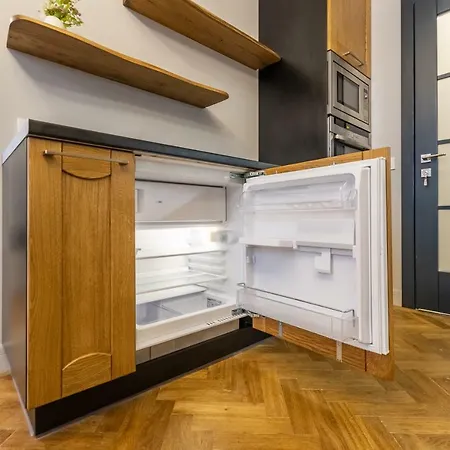 Lvapart вул ковжуна 2 кім ізол кухня студія звітні документи