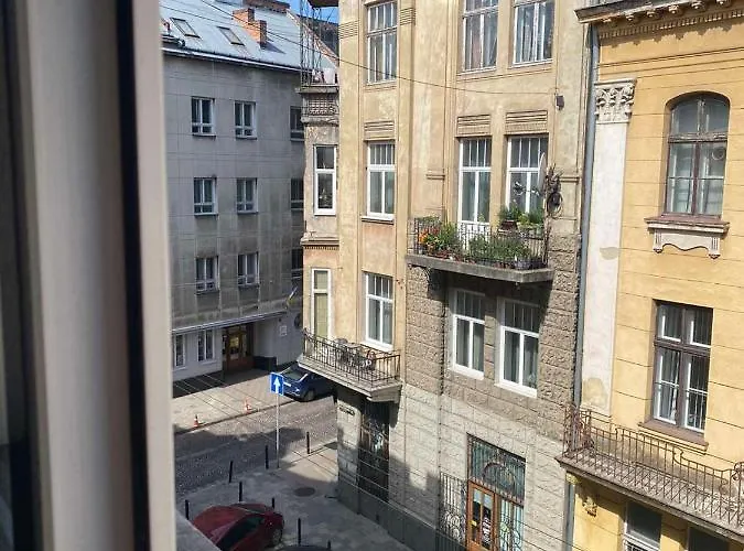 Lvapart Центр 2 Кім Ізол І Кухня Студія Apartment